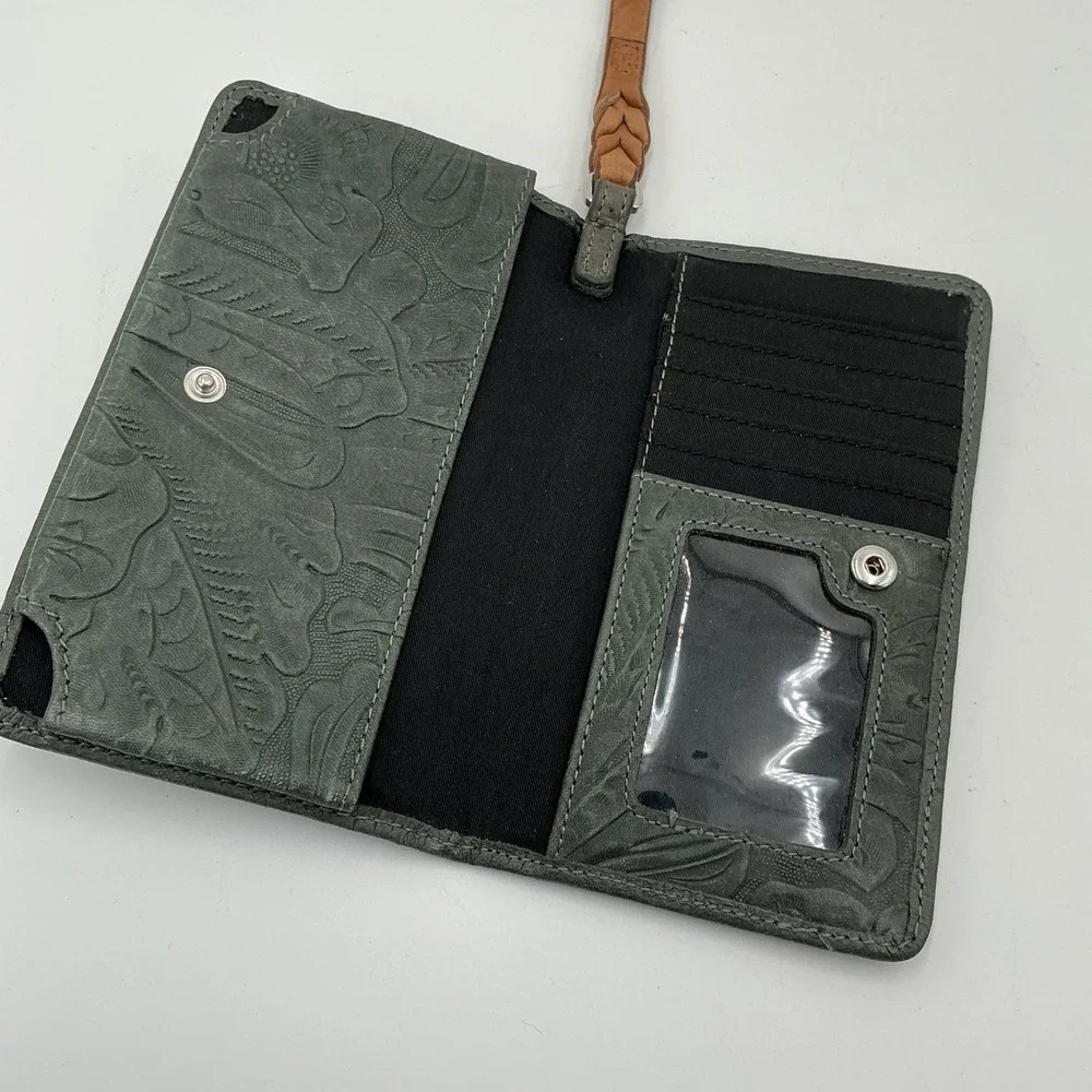 Margot Gray Embossed Leather Floral Paisley Wristlet Wallet Slim ID Card‎ Holder